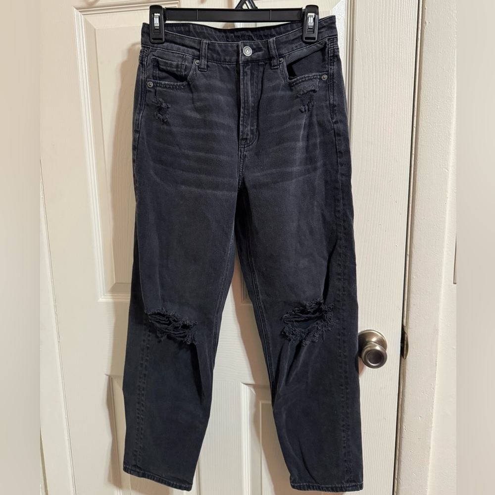 American Eagle Outfitters Black Distressed Boyfriend Jeans